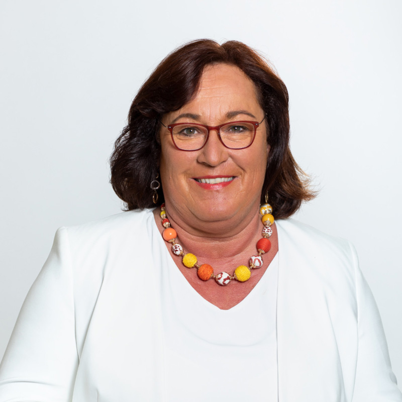 Dr. Christiane Leonards-Schippers